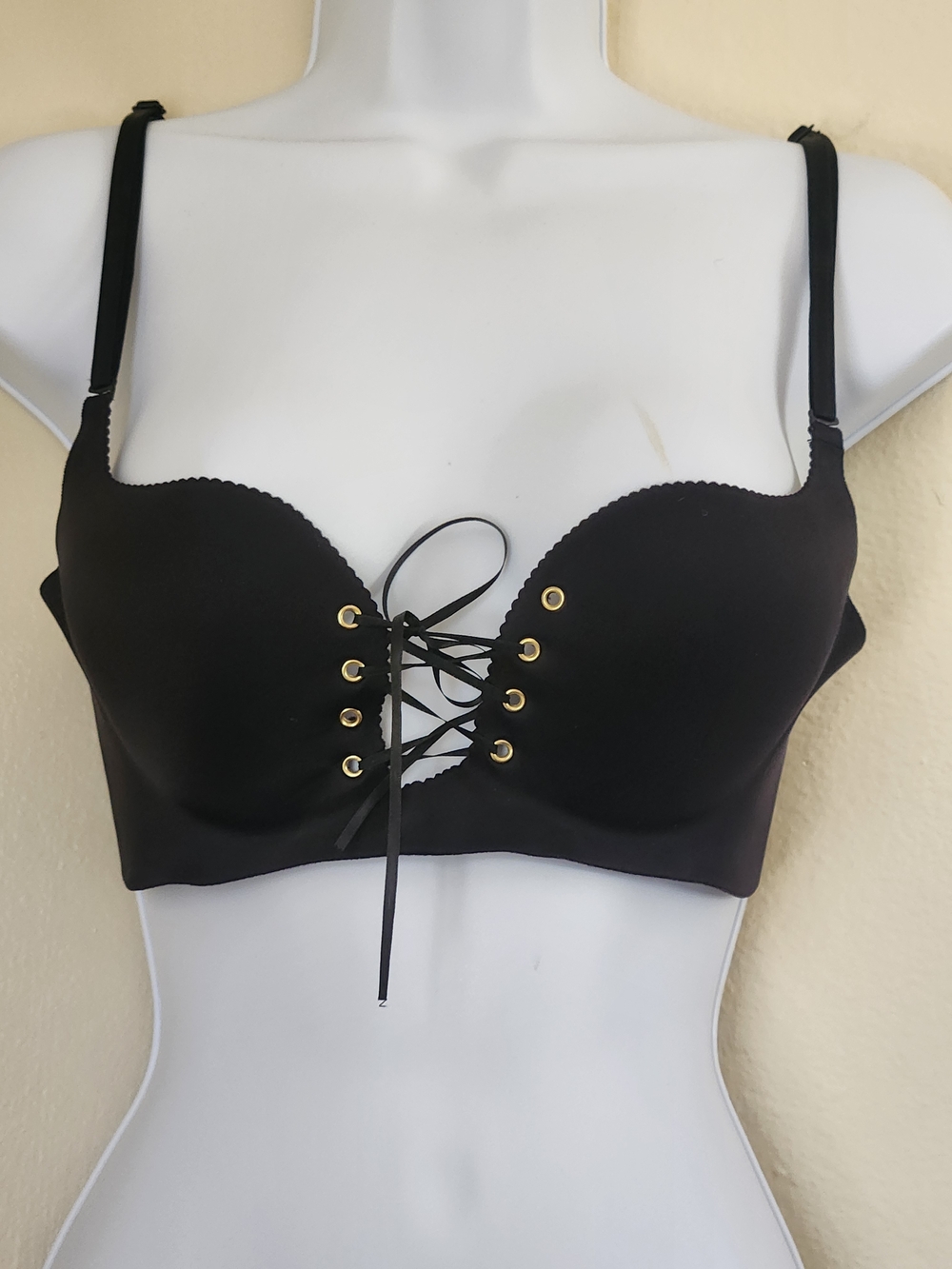 SHEIN Black Lace-Up Push-Up Bralette with Gold Eyelets